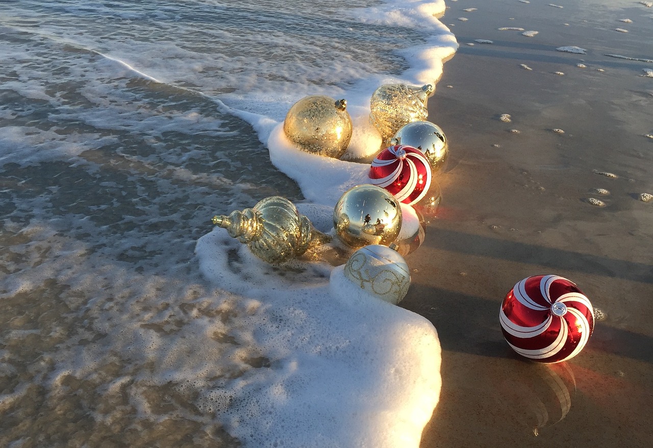 beach-1102692_1280.jpg