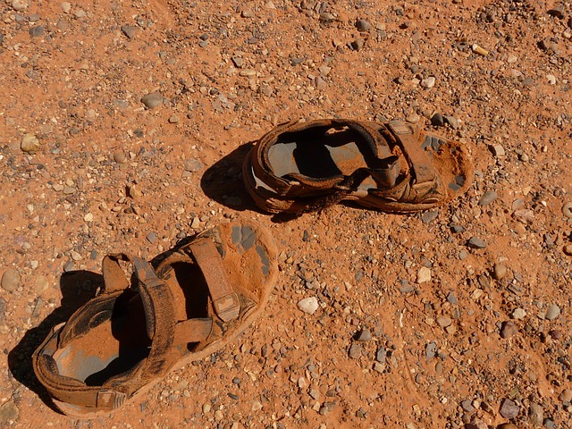 sandals-4563_640.jpg